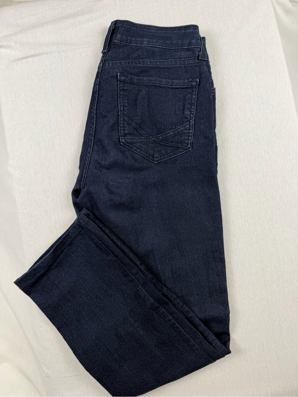 NYDJ Straight Leg Jeans Petite 6P Dark Wash Lift Tuck Denim Womens